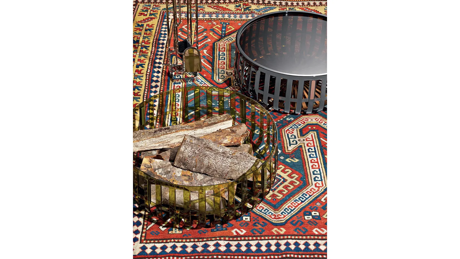 Tavolino contenitore di design in policarbonato Panier di Kartell