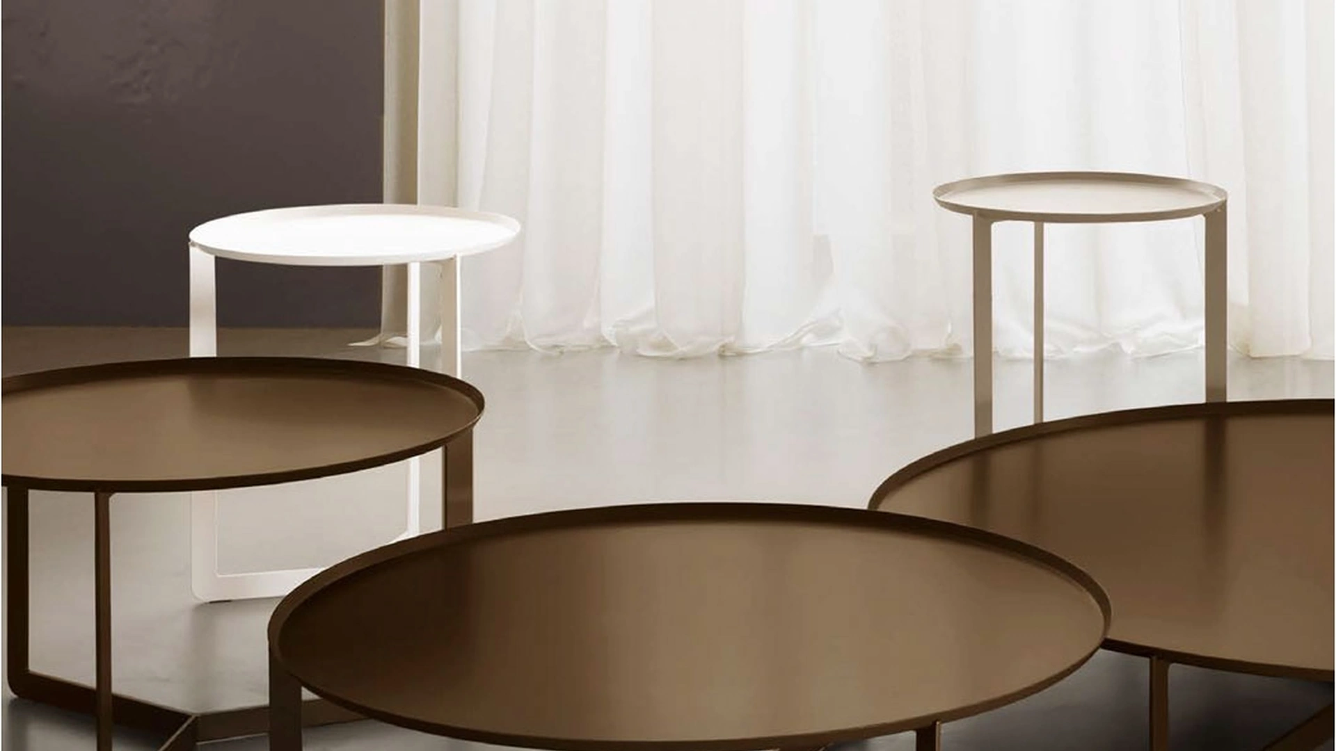 Tavolino in acciaio Round di Rosini Night