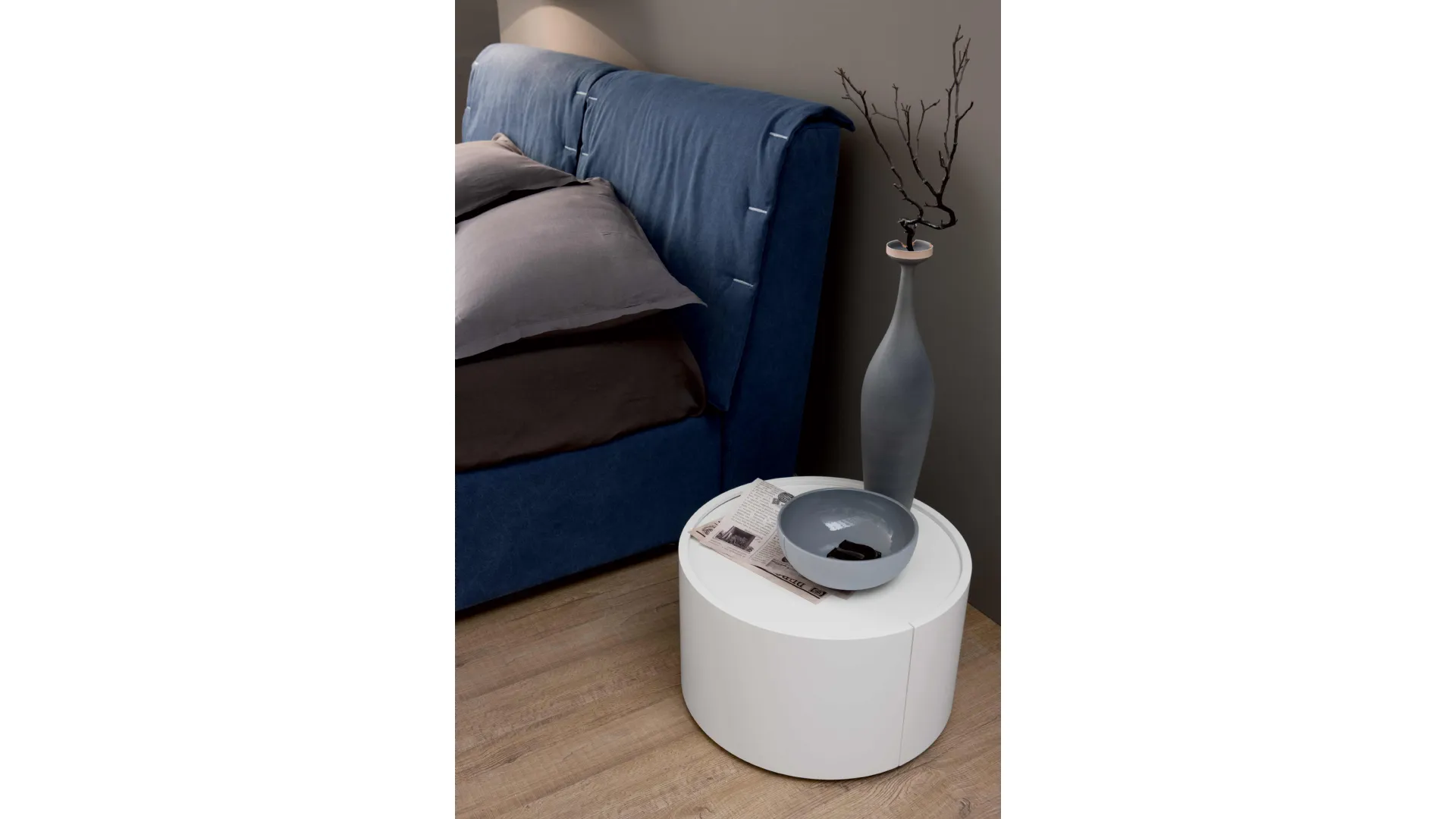 Comodino rotondo Olympia di Spagnol Mobili