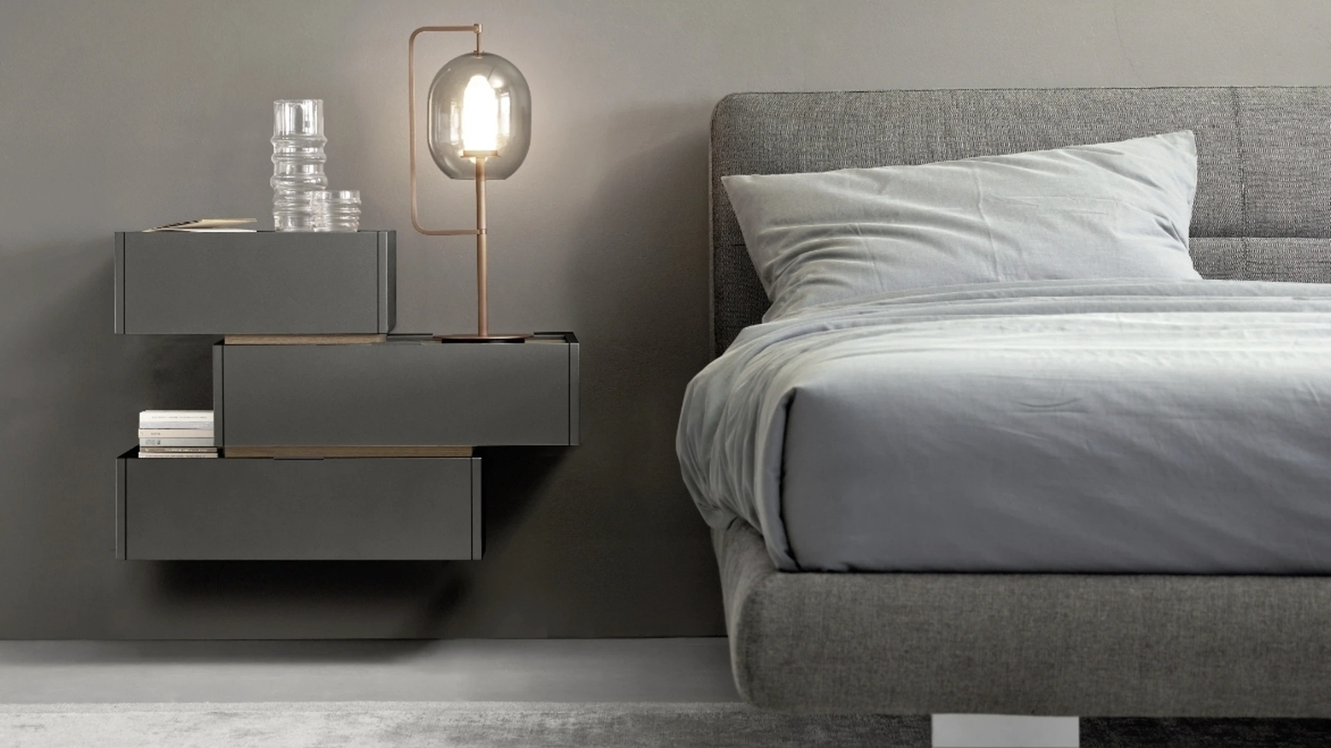 Comodino Filo Componibile di Sangiacomo