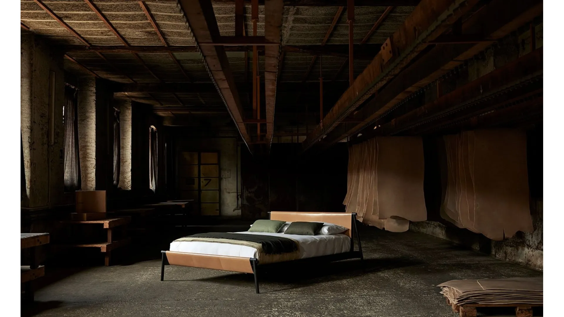 Letto matrimoniale Jack-e Cuoio di Bolzan Letti