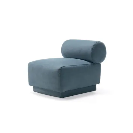 Poltroncina in tessuto imbottito Eos di Rosini Night